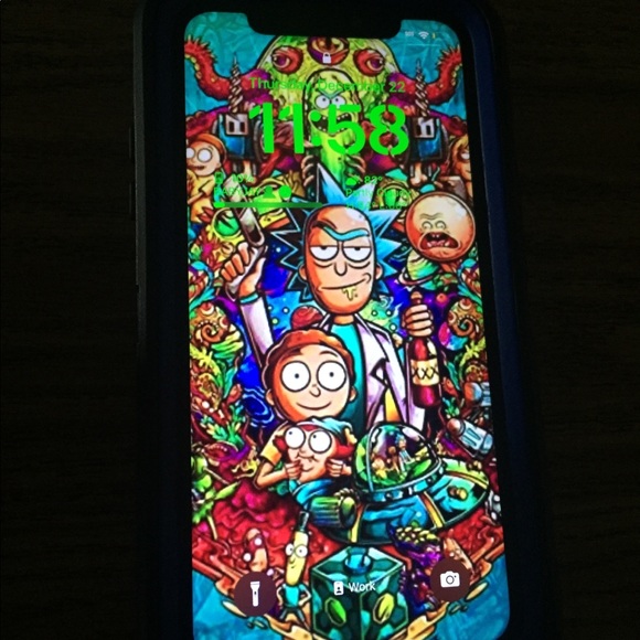 Used iPhone - Picture 2 of 3